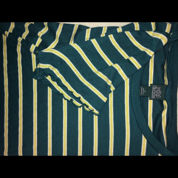 Crop Top - Picture 2 of 2